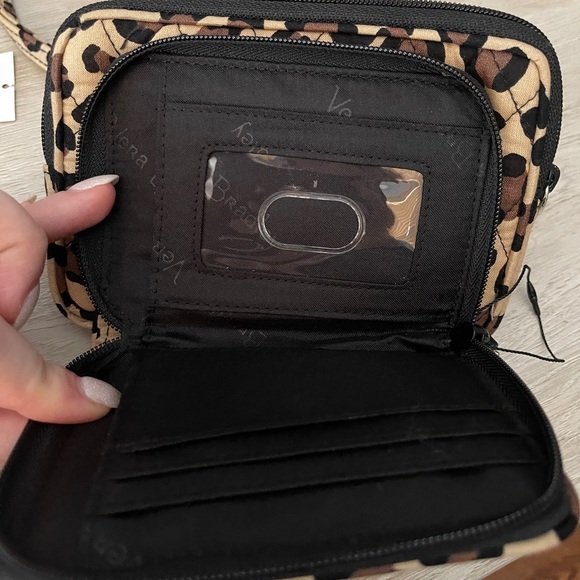 Vera Bradley WRISTLET - Picture 3 of 5